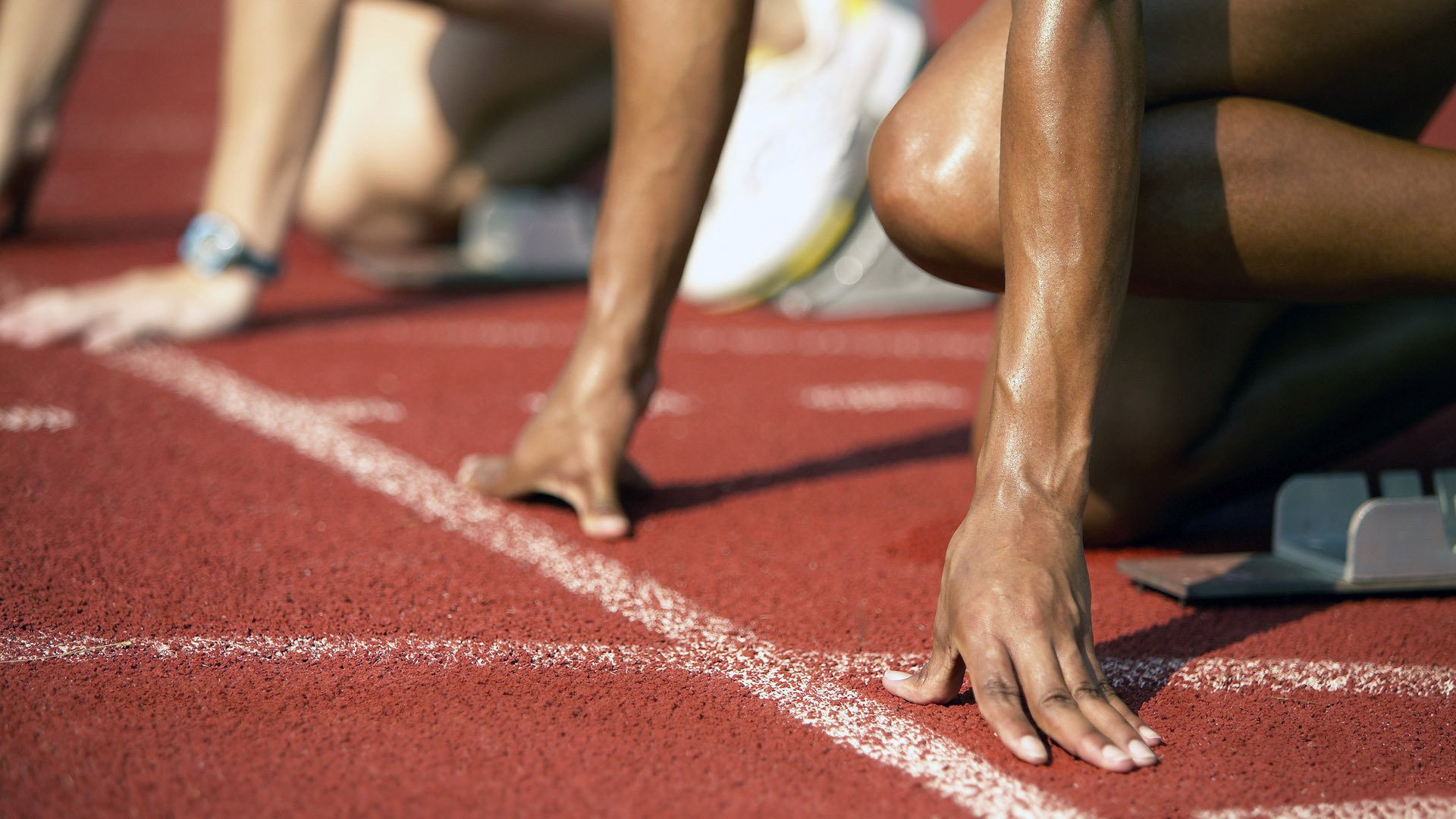 体育新闻中心推动体育内容版权多平台共享机制,体育新闻侵权