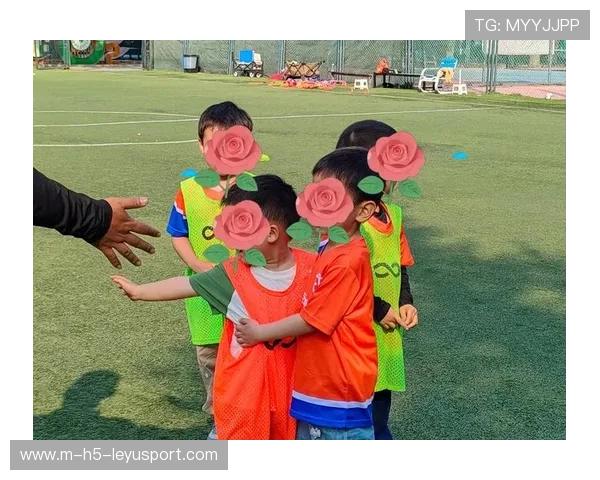 大连足球奇迹：压哨保级成功，全场洒泪的感动瞬间