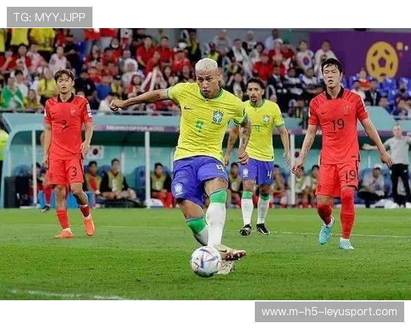 足球预赛：世界杯门票争夺激烈，强队鏖战！，足球世界杯比赛