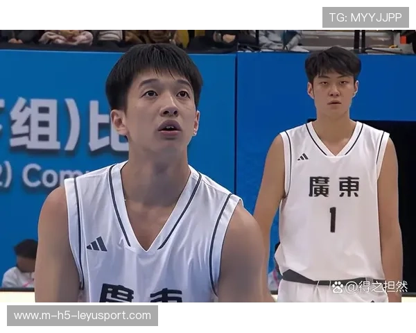 逆转经典：广东队逆转武汉队，激烈对抗！，cba广东逆转