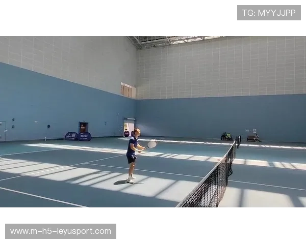 职业网球赛事中针对网前截击技术的强化训练策略（436 ）